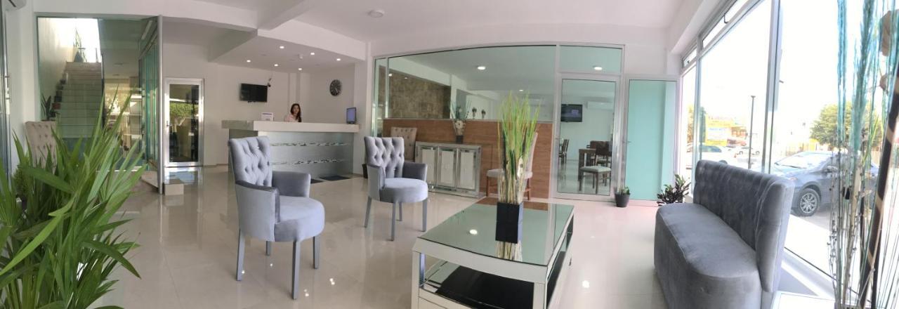 Hotel La Jolla Los Mochis Buitenkant foto